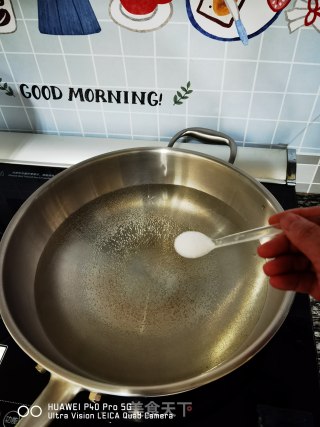 刺嫩芽炒鸡蛋步骤4