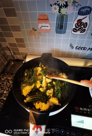 刺嫩芽炒鸡蛋步骤12