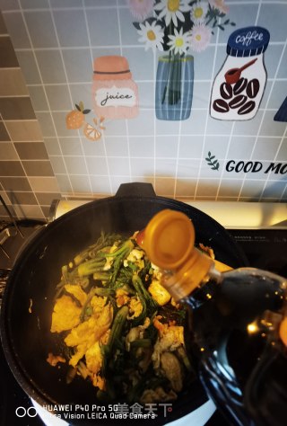 刺嫩芽炒鸡蛋步骤15