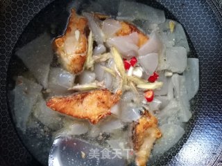 磨芋煮鱼步骤7