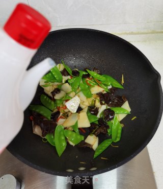 荷兰豆炒山药步骤9
