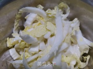 白菜头炒肉步骤1