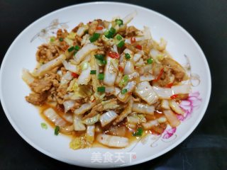 白菜头炒肉步骤6