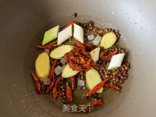 辣卤牛腱步骤8