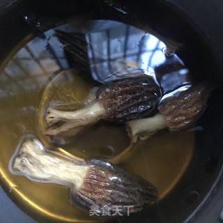 羊肚菌蒸蛋步骤2