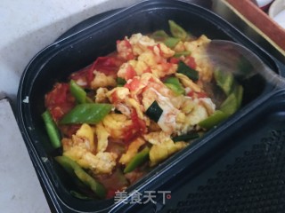 小涮锅炒青椒鸡蛋西红柿步骤7