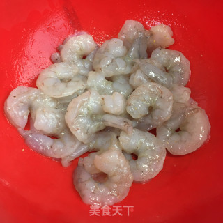 虾球炒丝瓜步骤1