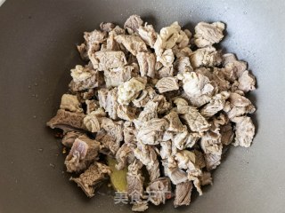 糯玉米土豆炖牛肋条步骤6