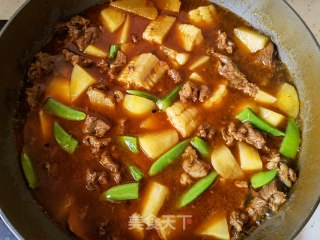 糯玉米土豆炖牛肋条步骤18