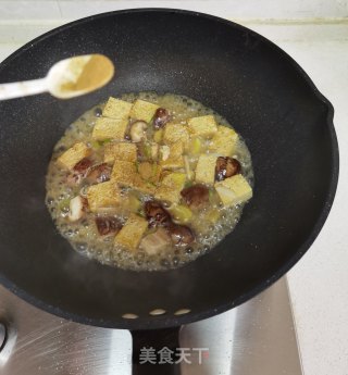 香菇烧冻豆腐步骤10