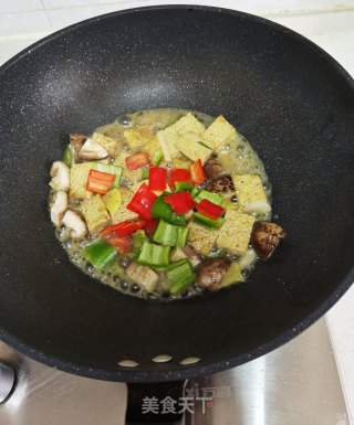 香菇烧冻豆腐步骤12