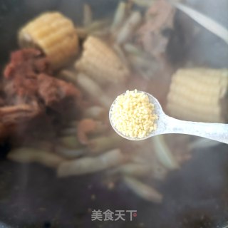 玉米脊骨炖芸豆步骤12