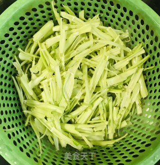酸辣空心梗步骤4