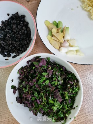 豆豉紫苏炒春笋步骤3