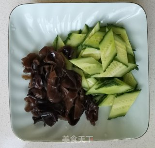 木须黄瓜步骤2