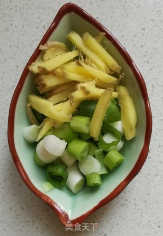 木须黄瓜步骤3