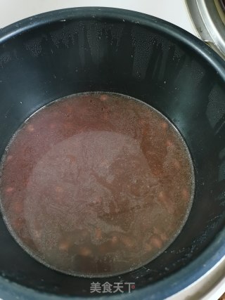 酸甜排骨炖花生步骤1