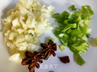 青虾炒茄子步骤5