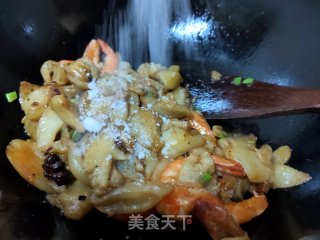 青虾炒茄子步骤9