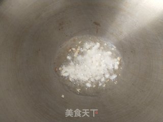 蟹味菇炒甜豆步骤1