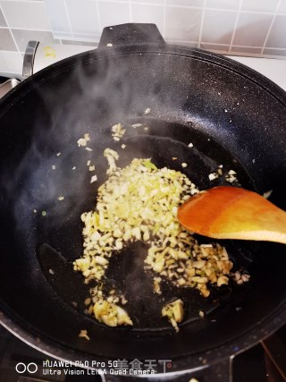 蚝油芦笋炒虾仁步骤14