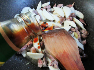茭白炒鸡胗步骤11