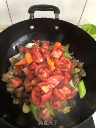 番茄烧牛肉步骤6