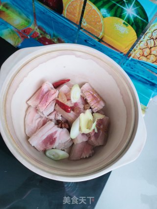 砂锅腐乳烧肉步骤9