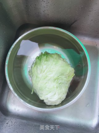 蚝油生菜球步骤1
