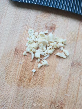 蚝油生菜球步骤2
