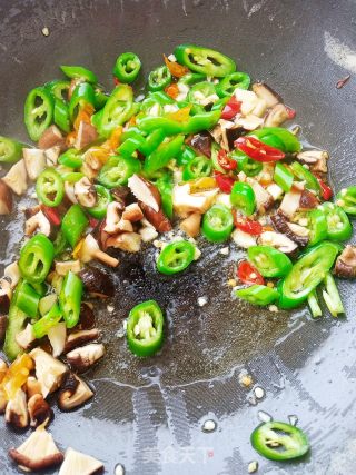 毛豆烧凤爪步骤7
