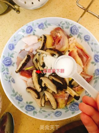 冬菇滑鸡步骤6