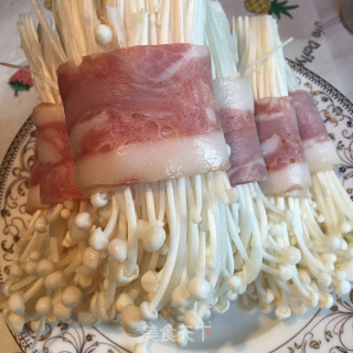 培根香煎金针菇步骤3