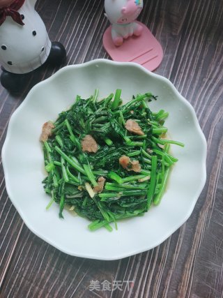 油渣炒茼蒿步骤12