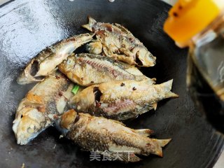 家熬鲫鱼步骤13