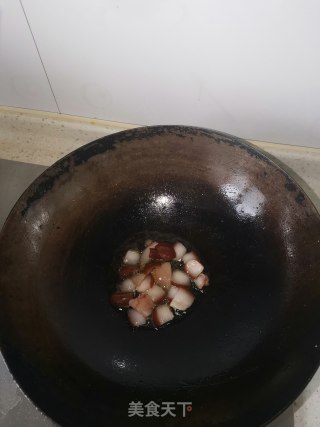 爆炒牛肝菌步骤3