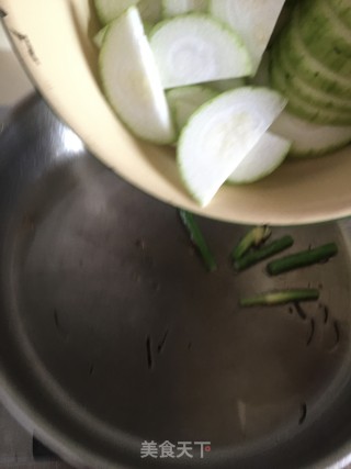 蒜苔炒节瓜步骤5