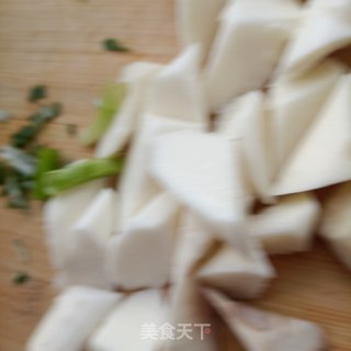土鸡腿炖山药步骤2