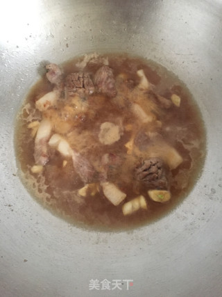 东北扁豆炖上肉步骤7