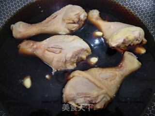 红焖鸡腿步骤2