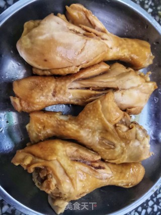 红焖鸡腿步骤5