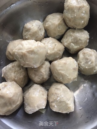 芹菜炒牛筋丸步骤3