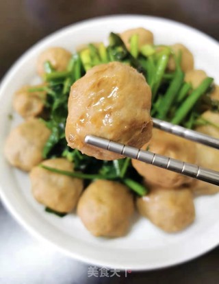 芹菜炒牛筋丸步骤8