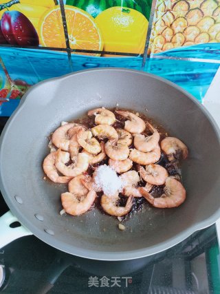 家常烧大虾步骤5
