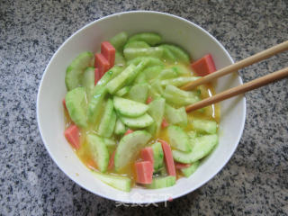 佐餐盐方鸡蛋炒黄瓜片步骤5