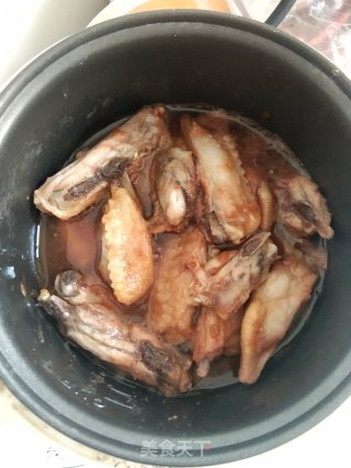 电饭煲香甜鸡翅步骤7