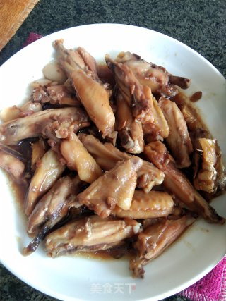 电饭煲香甜鸡翅步骤8
