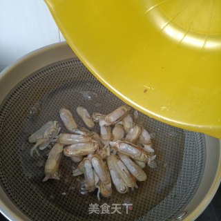 蒜蓉蛏子粉步骤3