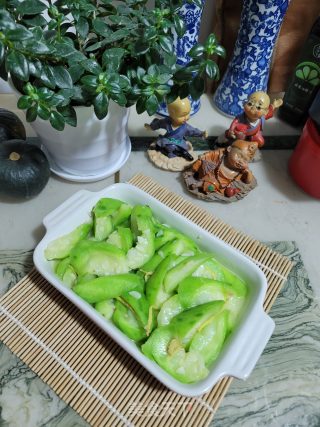 姜丝炒丝瓜步骤5