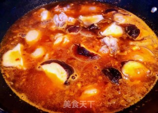 香菇鹌鹑蛋炖鸡腿步骤9
